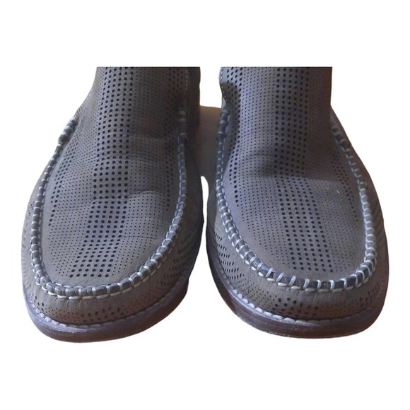 Tommy Bahama Mens Felton Nubuck Slip-On Loafer Size 10 - Picture 4 of 9